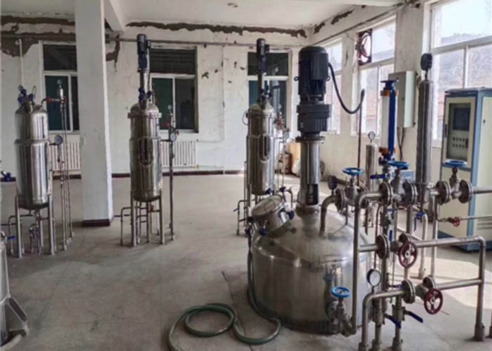 二手不銹鋼發(fā)酵罐02